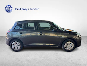 https://vehicle.imgix.net/4381841/4c460957-e8f4-419e-b156-f4e3c846c255.jpg