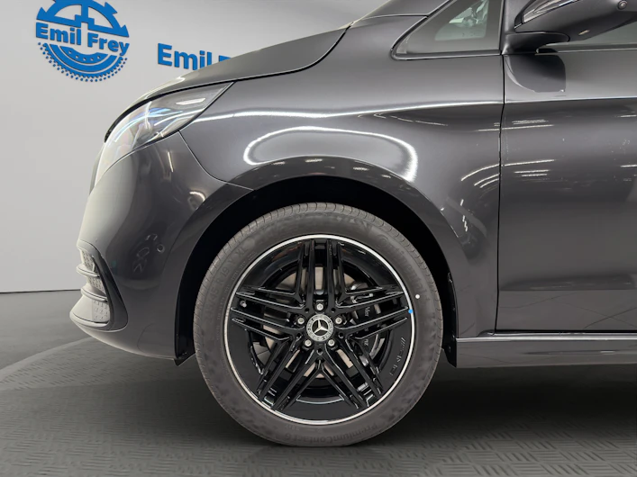 immagine del veicolo MERCEDES-BENZ V 300 