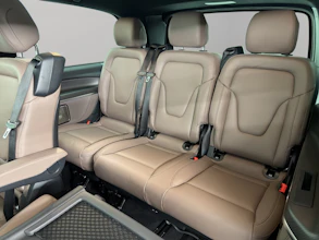 https://vehicle.imgix.net/4381848/6c25de0e-2320-4582-a824-26b7150b7885.jpg