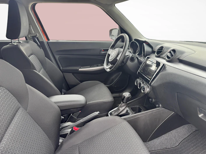 Fahrzeugbild SUZUKI SWIFT