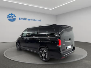 https://vehicle.imgix.net/4381859/60000980-44f1-48e3-9663-6db457e87ea5.jpg