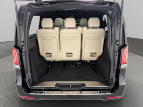 https://vehicle.imgix.net/4381859/fa7aa485-b5d6-4a5e-b6b4-cc796f829f44.jpg