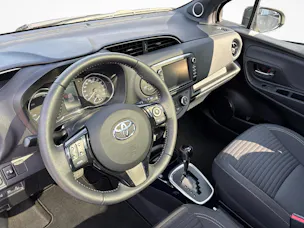 Toyota Yaris 1.5 VVT-i HSD Premium