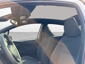 https://vehicle.imgix.net/4381865/f0dfb656-c967-4902-8922-2ab769584cc4.jpg