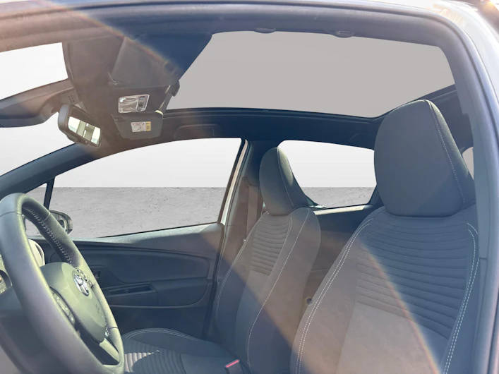 Fahrzeugbild TOYOTA YARIS