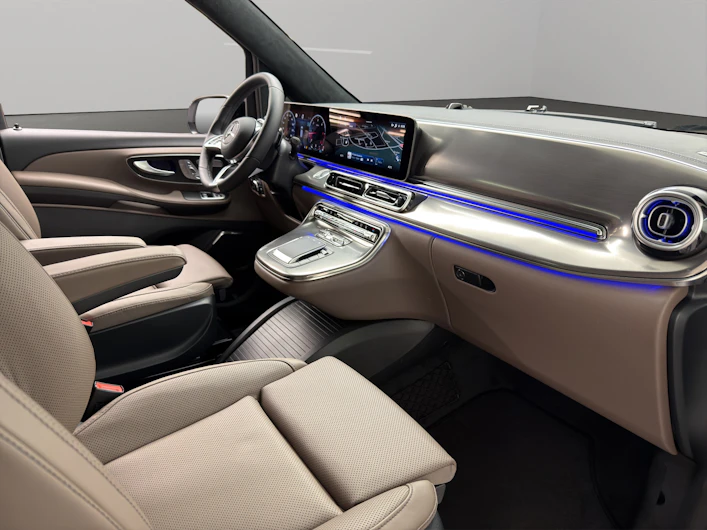 immagine del veicolo MERCEDES-BENZ V 300 
