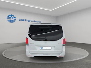 https://vehicle.imgix.net/4381867/5386031f-70fe-4167-bf9e-e63ac78aeef7.jpg