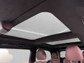 https://vehicle.imgix.net/4381867/8c4fa470-6b04-448a-9fa7-cbd64ed05695.jpg