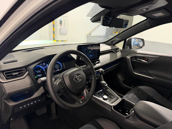 Fahrzeugbild TOYOTA RAV-4