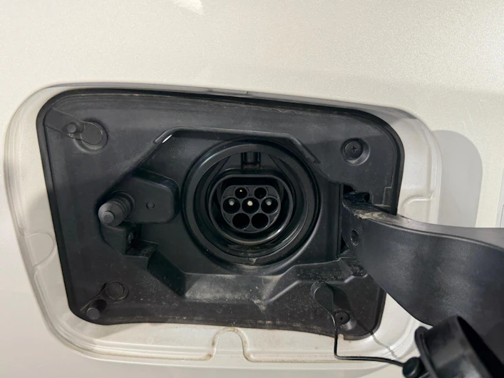 Fahrzeugbild TOYOTA RAV-4