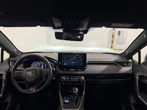 https://vehicle.imgix.net/4381878/ed4a5ae8-9bbc-4cf1-819e-6fdd19744141.jpg