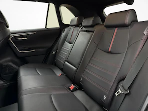Fahrzeugbild TOYOTA RAV4 2.5 Plug-In-Hybrid Platinum
