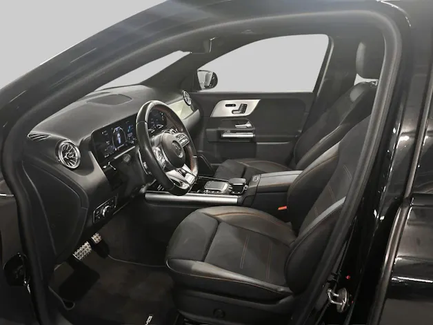 MERCEDES-BENZ GLA 35 AMG 4matic