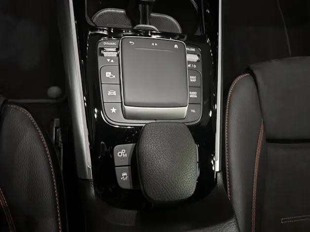 MERCEDES-BENZ GLA 35 AMG 4matic