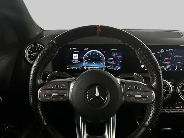 MERCEDES-BENZ GLA 35 AMG 4matic