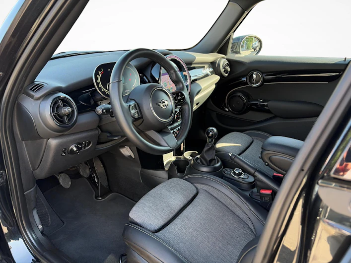 immagine del veicolo MINI MINI