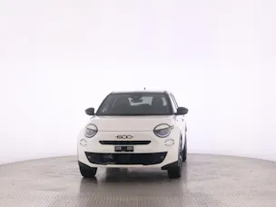 FIAT 600 1.2 Hybrid 145 Sport