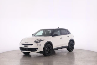 https://vehicle.imgix.net/4381916/7d2e8792-b058-4ce4-a6b9-5b4545592fe0.jpg