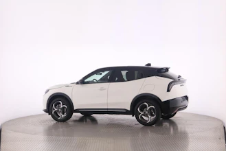 https://vehicle.imgix.net/4381929/39035dc3-f0a5-4007-9075-c58bae498270.jpg