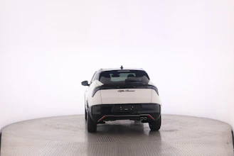 https://vehicle.imgix.net/4381929/ca71e465-371b-49ca-94fd-bbb7957bc3b3.jpg