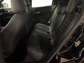 https://vehicle.imgix.net/4381936/a51a7fc2-7f74-4720-9ffb-b40852d3242f.jpg