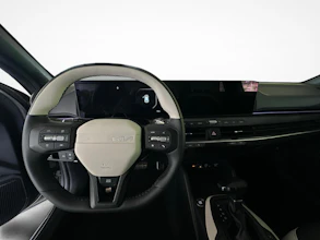 https://vehicle.imgix.net/4381942/94b704a0-c3a7-43aa-b69a-e44d8a76608d.jpg