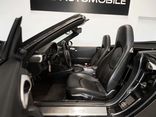 Porsche 911 Cabriolet 3.8 Carrera 4S