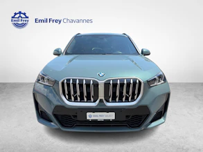 https://vehicle.imgix.net/4381994/e17ee54d-8e74-4bda-98db-a95fff0f1b68.jpg