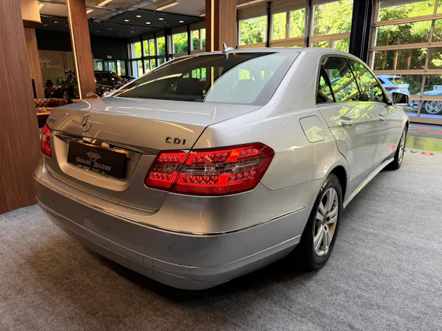 Mercedes-Benz E 250 CDI BlueEF