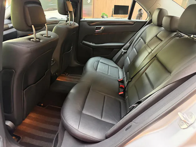 Mercedes-Benz E 250 CDI BlueEF