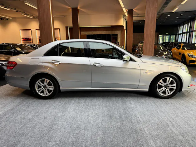 Mercedes-Benz E 250 CDI BlueEF