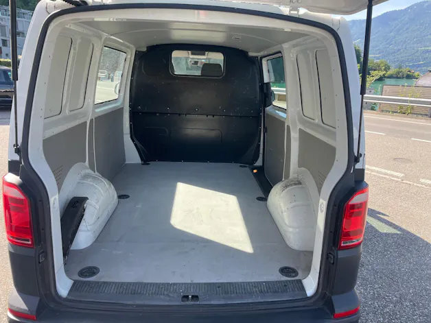 VW T6 Kaw. 3000 2.0 TDI 84