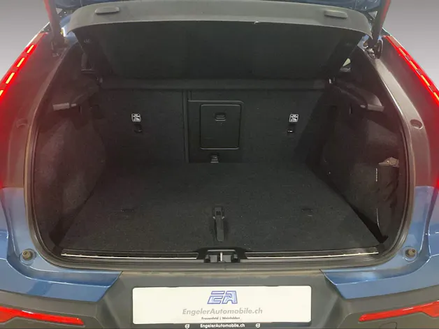 VOLVO C40 P8 Twin Recharge AWD