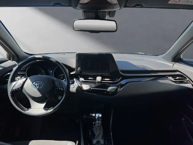 Toyota C-HR 1.8 VVTi HSD Trend