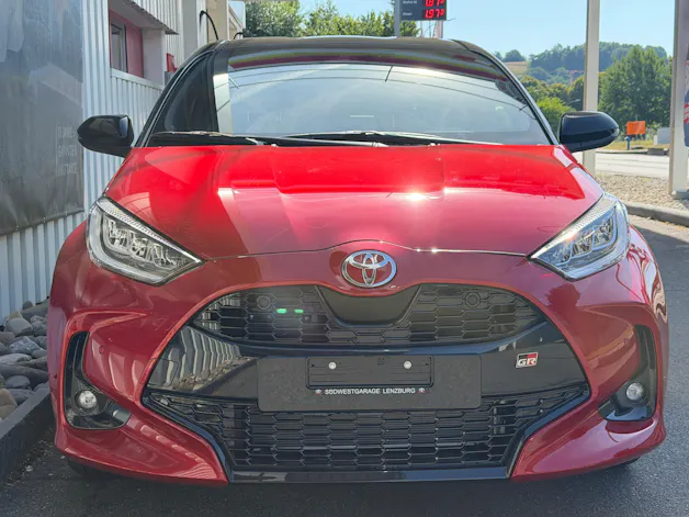 Toyota Yaris 1.5 VVT-i HSD GR Sport
