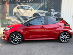 Toyota Yaris 1.5 VVT-i HSD GR Sport