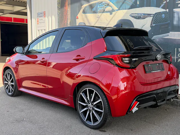Toyota Yaris 1.5 VVT-i HSD GR Sport