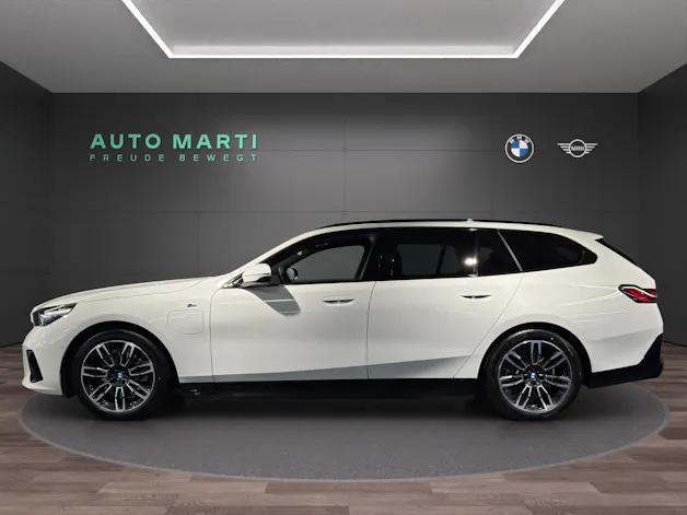 BMW 530e xDrive Touring M Sport