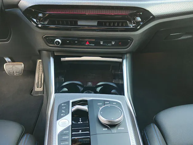 BMW 330e xDrive SAG Touring