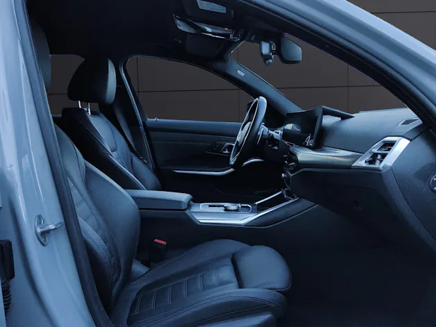 BMW 330e xDrive SAG Touring