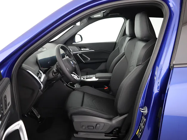 BMW X1 30e xDrive paddles