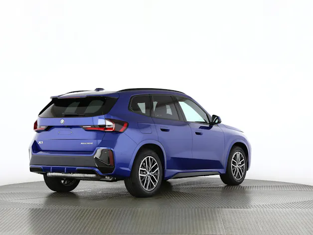 BMW X1 30e xDrive paddles