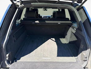 https://vehicle.imgix.net/4382209/7c94b9ab-8279-4ace-95cf-2105c611c289.jpg