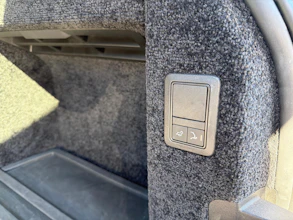 https://vehicle.imgix.net/4382209/c10438f0-a345-40d4-aaa6-73b0a4d13591.jpg