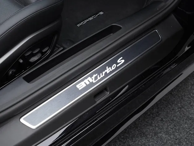 Porsche 911 Turbo S Cabriolet