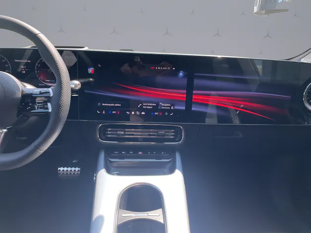 MERCEDES-BENZ CLA 220 4-Matic Shooting Brake