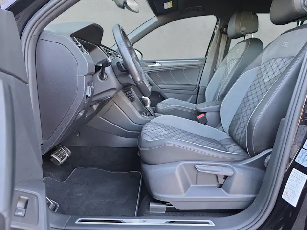 VW Tiguan R-Line 2.0 TDI SCR DSG (CH)