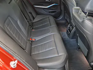 BMW 330e xDrive M Sport