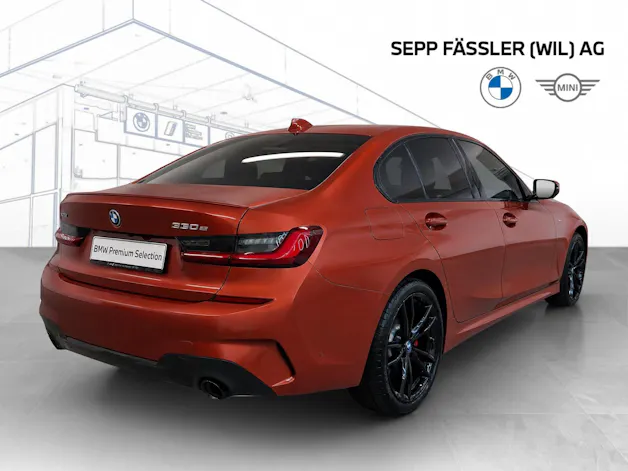 BMW 330e xDrive M Sport