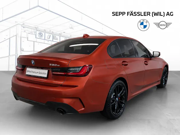 BMW 330e xDrive M Sport